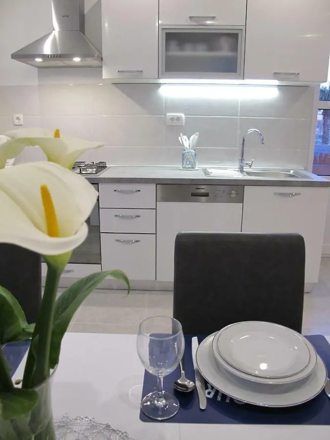 Apartament Perivoj Kaštela